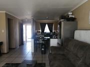 2 Bedroom Apartment / Flat To Rent in Florida