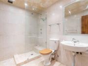 2 Bedroom Apartment / Flat to Rent in Green Point