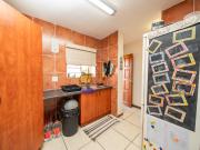 2 Bedroom Apartment / Flat To Rent in Norton Home Estate