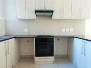 2 Bedroom Apartment / Flat to Rent in Parklands East