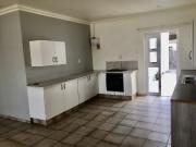2 Bedroom Apartment / Flat To Rent in Raceview