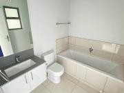 2 Bedroom Apartment / Flat To Rent in Rosebank
