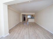 3 Bedroom Apartment / Flat To Rent in Sea Point