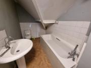 2 bedroom apartment flat/apartment Let Agreed in Bradford