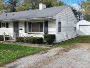 2 Bedroom Apartment for Rent at 1069 Fess Ave, Akron, OH...