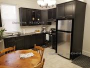 2 Bedroom Apartment for Rent at 117 Charlton Ave W,...