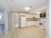 2 Bedroom Apartment for Rent at 14 Douglas Ave, Welland,...