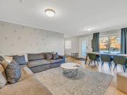 2 Bedroom Apartment for Rent at 3373 East 44th Ave...