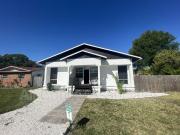 2 Bedroom Apartment for Rent at 4198 30th St N #A, Saint...