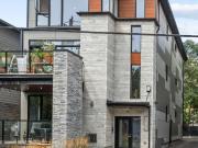 2 Bedroom Apartment for Rent at 423 Ravenhill Ave,...