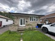 2 Bedroom Apartment for Rent at 427 Adelaide Ave W #2,...