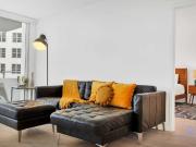 2 Bedroom Apartment for Rent at 5050 Collins Ave...