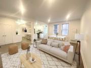 2 Bedroom Apartment for Rent at 5235 Chemin de la Côte...