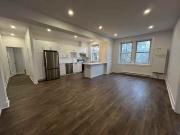 2 Bedroom Apartment for Rent at 5235 Chemin de la Côte...