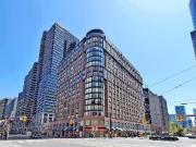 2 Bedroom Apartment for Rent at 7 Carlton St, Toronto,...