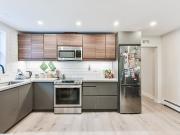 2 Bedroom Apartment for Rent at Fairford Ave & Rhodes...