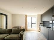 2 Bedroom Apartment For Rent In 18 Reed Avenue, London
