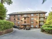 2 bedroom apartment for rent in 2 bedroom First Floor...