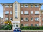 2 Bedroom Apartment For Rent In 32 Celandine Drive, London