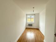 2 bedroom apartment for rent in 82 Clarence Close,...