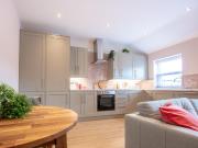 2 bedroom apartment for rent in 90 Town Street,...