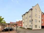 2 Bedroom Apartment For Rent In Ashville Way, Wokingham