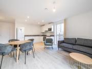 2 bedroom apartment for rent in Belgrave Village,...