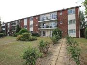 2 bedroom apartment for rent in Belmont Court,...