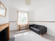 2 bedroom apartment for rent in Belsize Grove, London, NW3