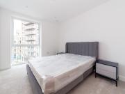 2 bedroom apartment for rent in Beresford Avenue,...