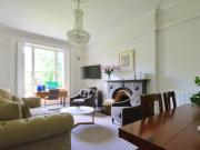 2 Bedroom Apartment For Rent In Blackheath, London