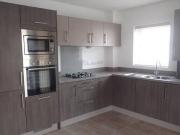 2 bedroom apartment for rent in Bowling Green Close...