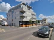 2 bedroom apartment for rent in Broadway LeighOnSea SS9