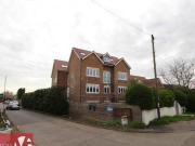 2 Bedroom Apartment For Rent In Broxbourne