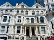 2 bedroom apartment for rent in Burlington Place,...