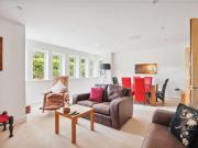 2 bedroom apartment for rent in Camborne Road, Sutton, SM2