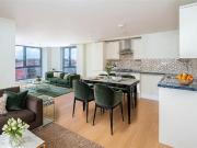 2 bedroom apartment for rent in Cameron Road, Seven...