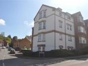 2 bedroom apartment for rent in Carrington Place, Lilley...