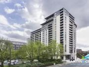 2 bedroom apartment for rent in Centenary Plaza,...