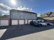 2 bedroom apartment for rent in Chamberlain Fields,...