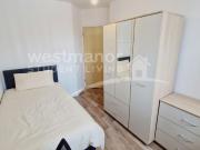 2 bedroom apartment for rent in Charles Street,...