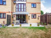 2 bedroom apartment for rent in Chenies Way, WATFORD, WD18