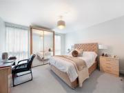 2 bedroom apartment for rent in Chesterton House, Gayton...