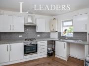 2 bedroom apartment for rent in Clarence Park Road,...