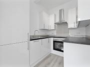 2 bedroom apartment for rent in Cricklewood Broadway,...