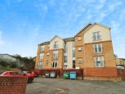2 bedroom apartment for rent in Cuthbert Bank Road,...