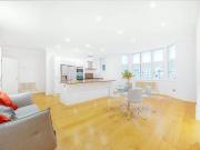 2 bedroom apartment for rent in Devonshire Place,...