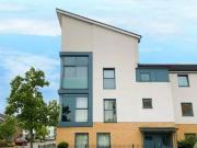 2 bedroom apartment for rent in Drake Way Reading RG2