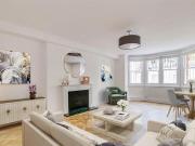 2 Bedroom Apartment For Rent In Earls Court, London