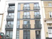 2 bedroom apartment for rent in East Ferry Road Flat 6...